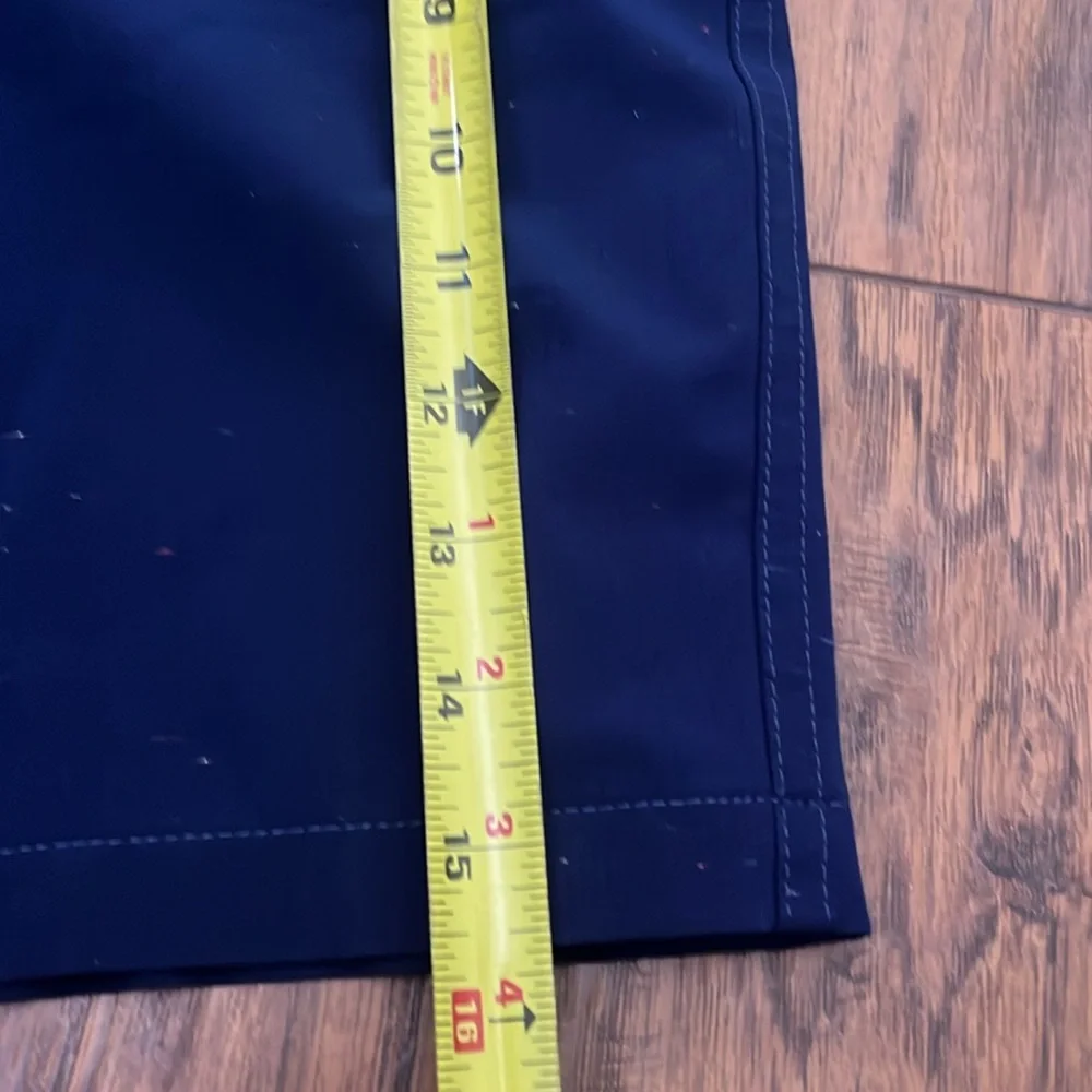Quicksilver Shorts - Picture 6 of 7